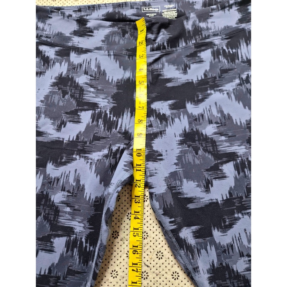 2 LL Bean Women's Camo Print Active Leggings Bundle 1X Plus 50+ UPFUV Protection - Picture 5 of 11